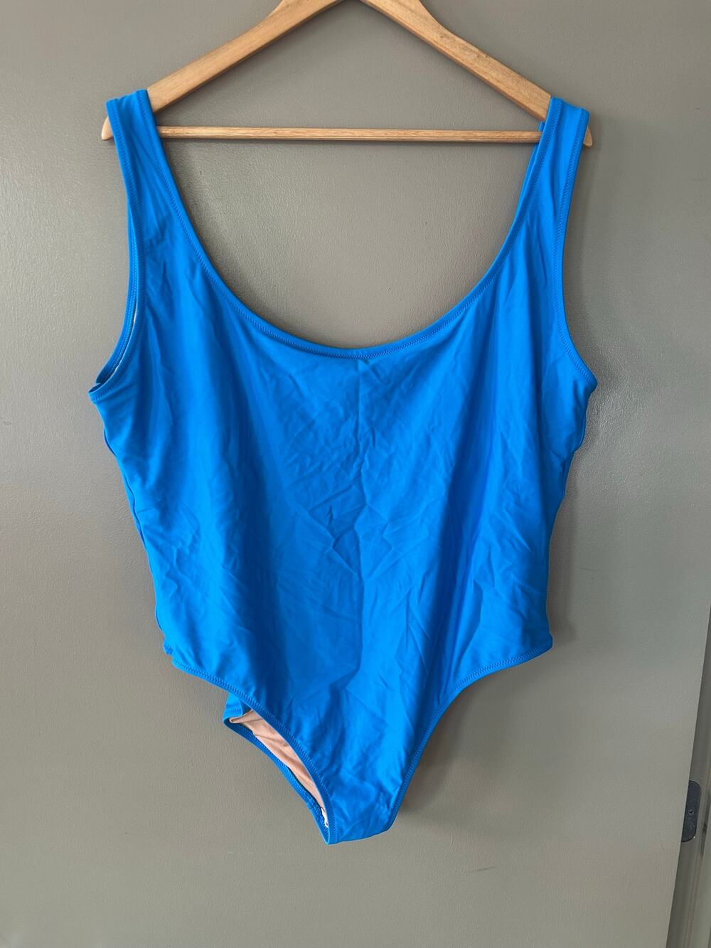 J.Crew Scoopneck OnePiece Swimsuit Blue Built-In Shelf Bra beach coastal summer